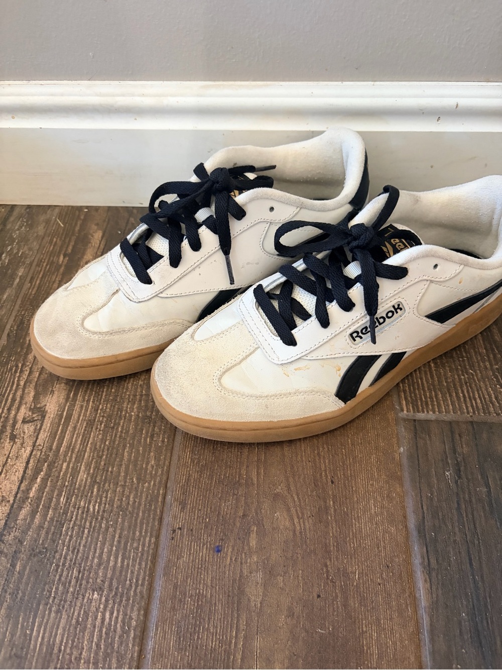 Reebok Classic White & black Low-Top Sneakers with Gum Sole